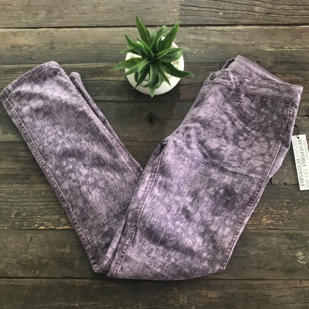 CALVIN KLEIN vintage-inspired Jeans - REVERSIBLE - brand new - purple